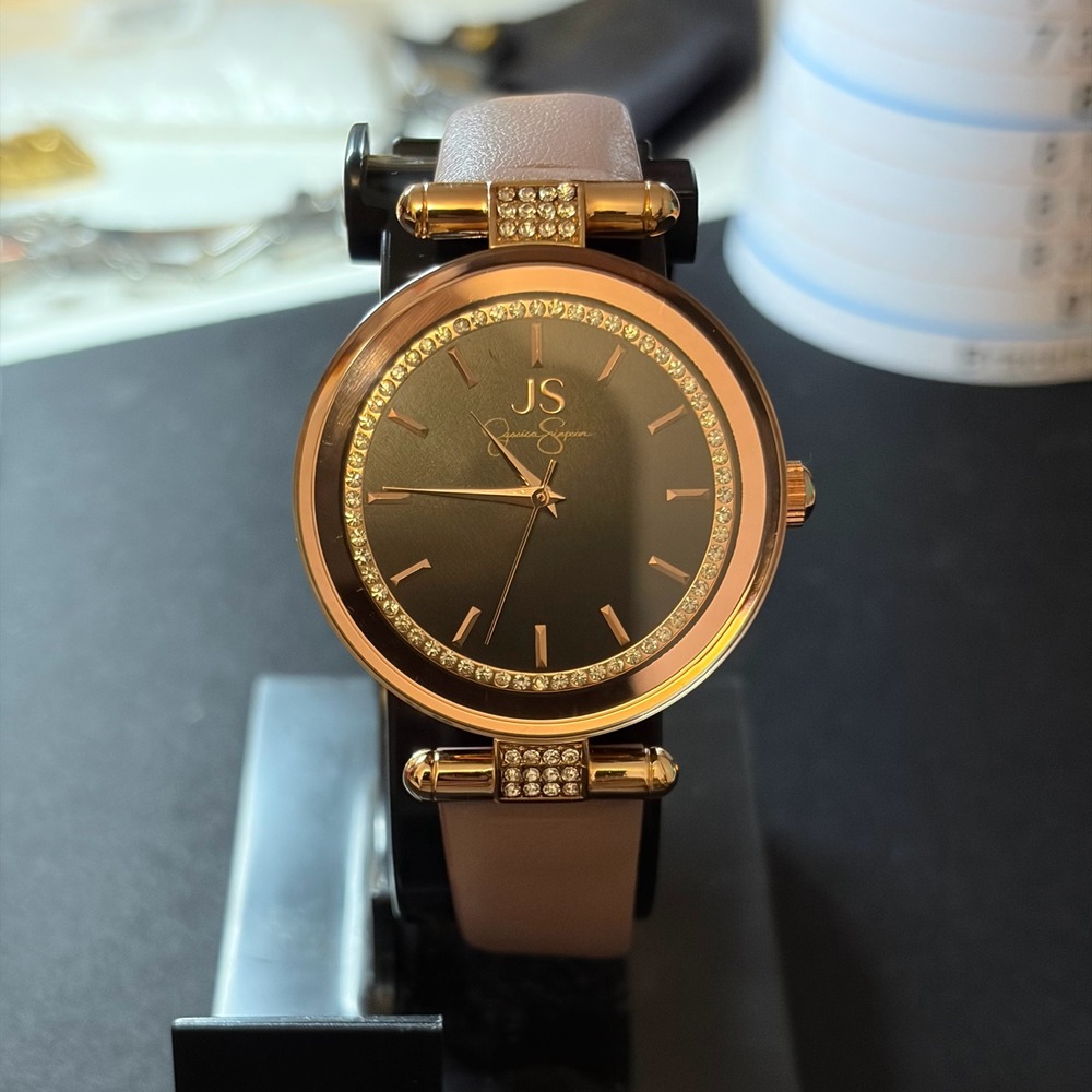 Jessica Simpson Watch Womens Pink Rose Gold Tone Crystal Accents JW0007RG - Picture 3 of 11